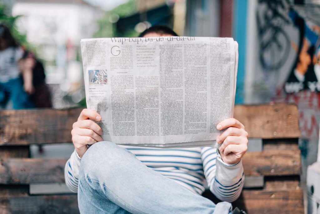 Why reading newspapers are more preferred by older men's?